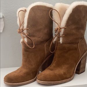 Sheep skin uggs